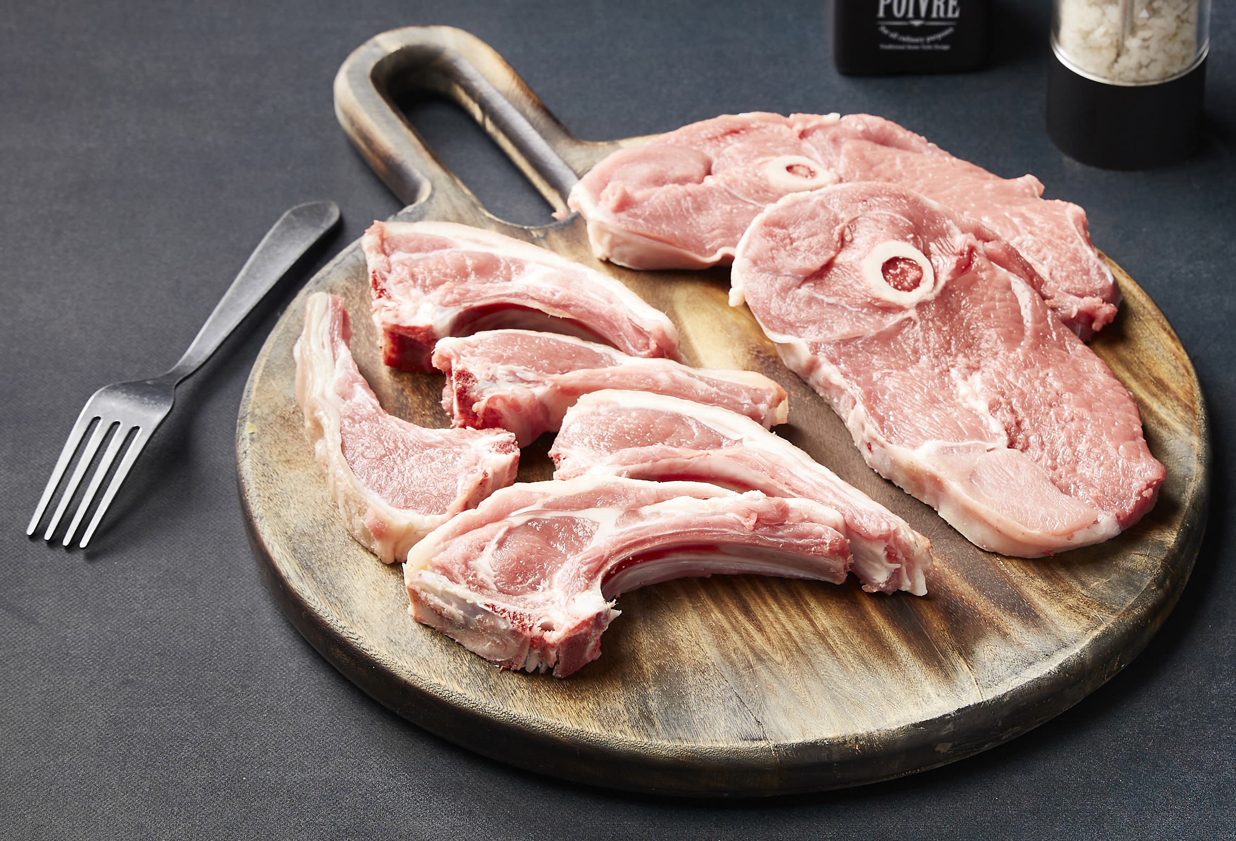 AGNEAU
COTE★★★ OU TRANCHE DE GIGOT★★★ AVEC OS
A GRILLER