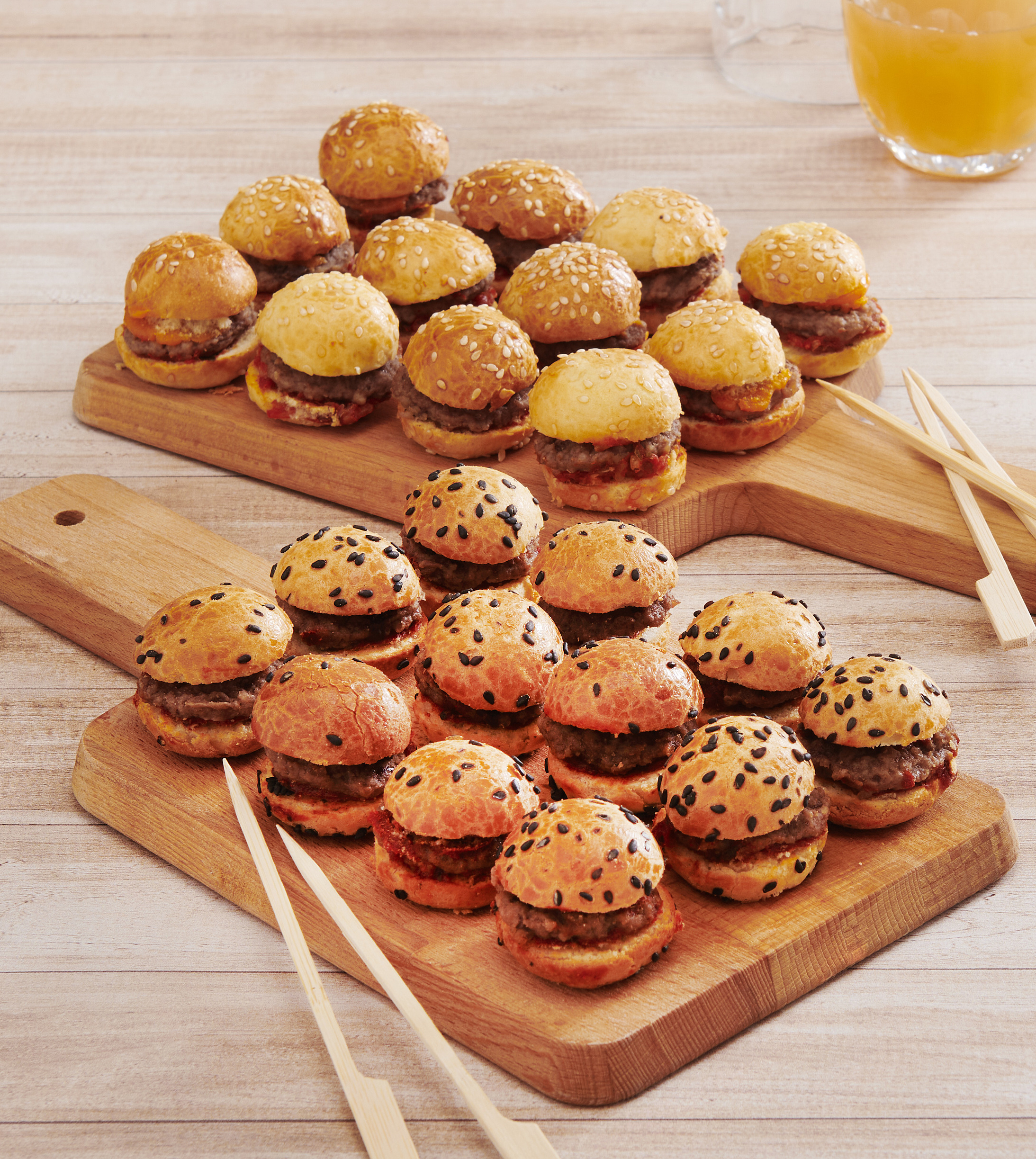 CHEESEBURGER COCKTAIL OU BURGER BARBECUE COCKTAIL