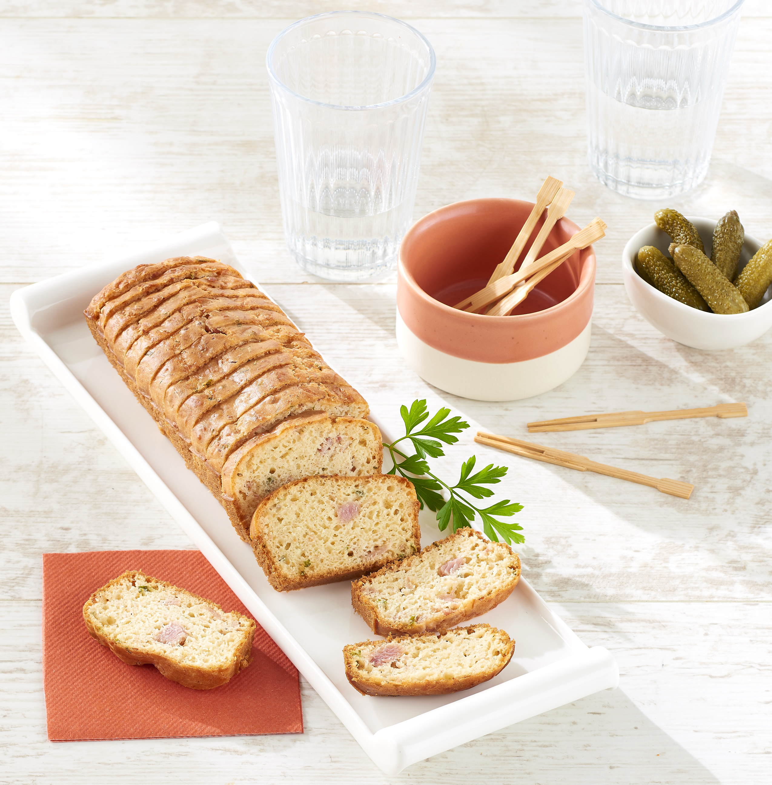 CAKE PRÉ TRANCHÉS JAMBON EMMENTAL