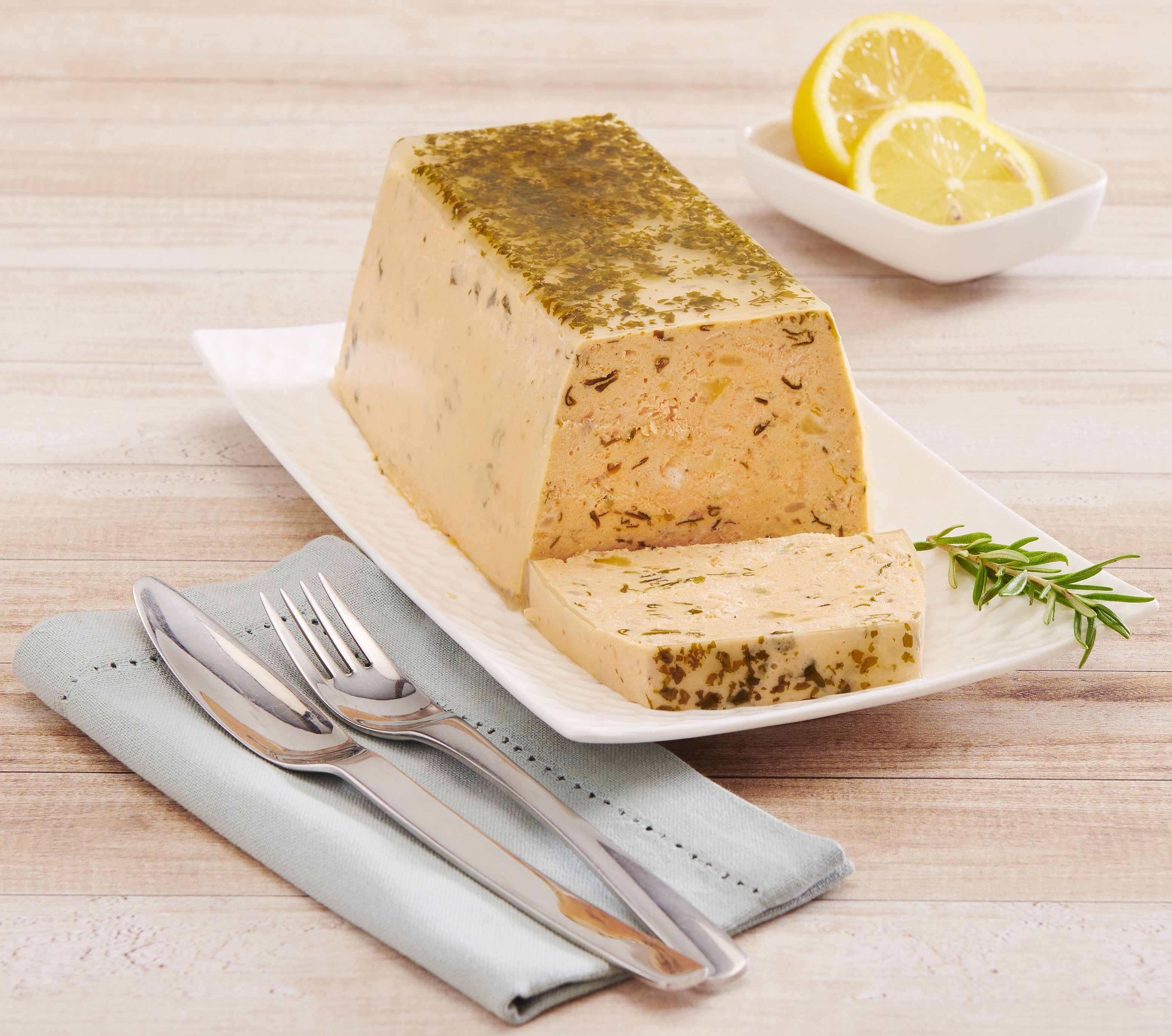 TERRINE DE SAUMON ET POINTE DE CIBOULETTE
