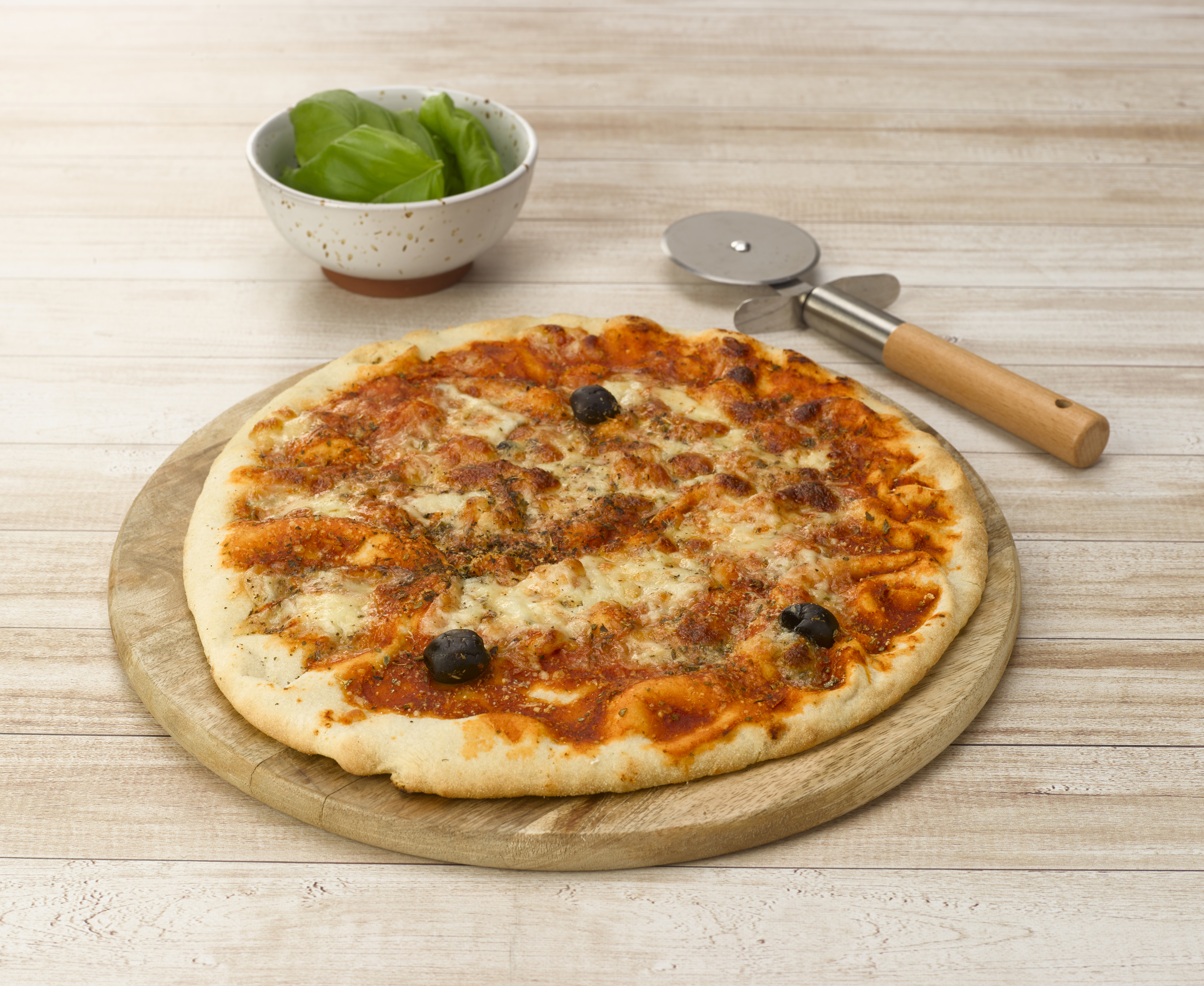 PIZZA MARGHERITA OLIVES OU JAMBON MOZZARELLA