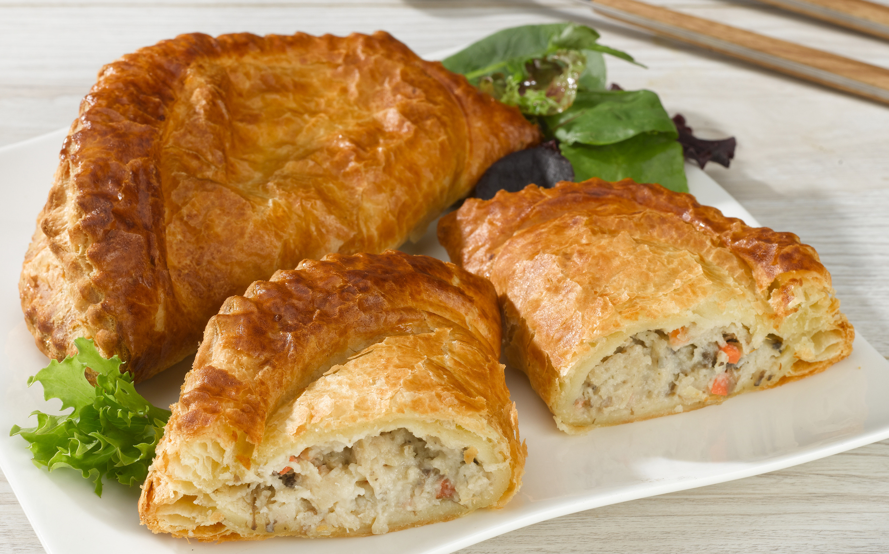 FEUILLETÉ DE VOLAILLE AUX CHAMPIGNONS