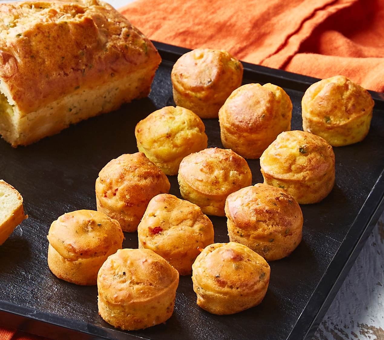 ASSORTIMENT DE 12 MINI CAKES