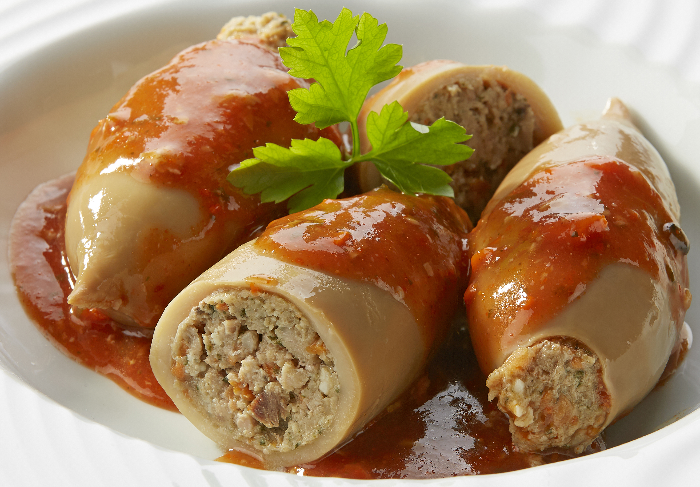 ENCORNETS FARCIS, SAUCE TOMATE