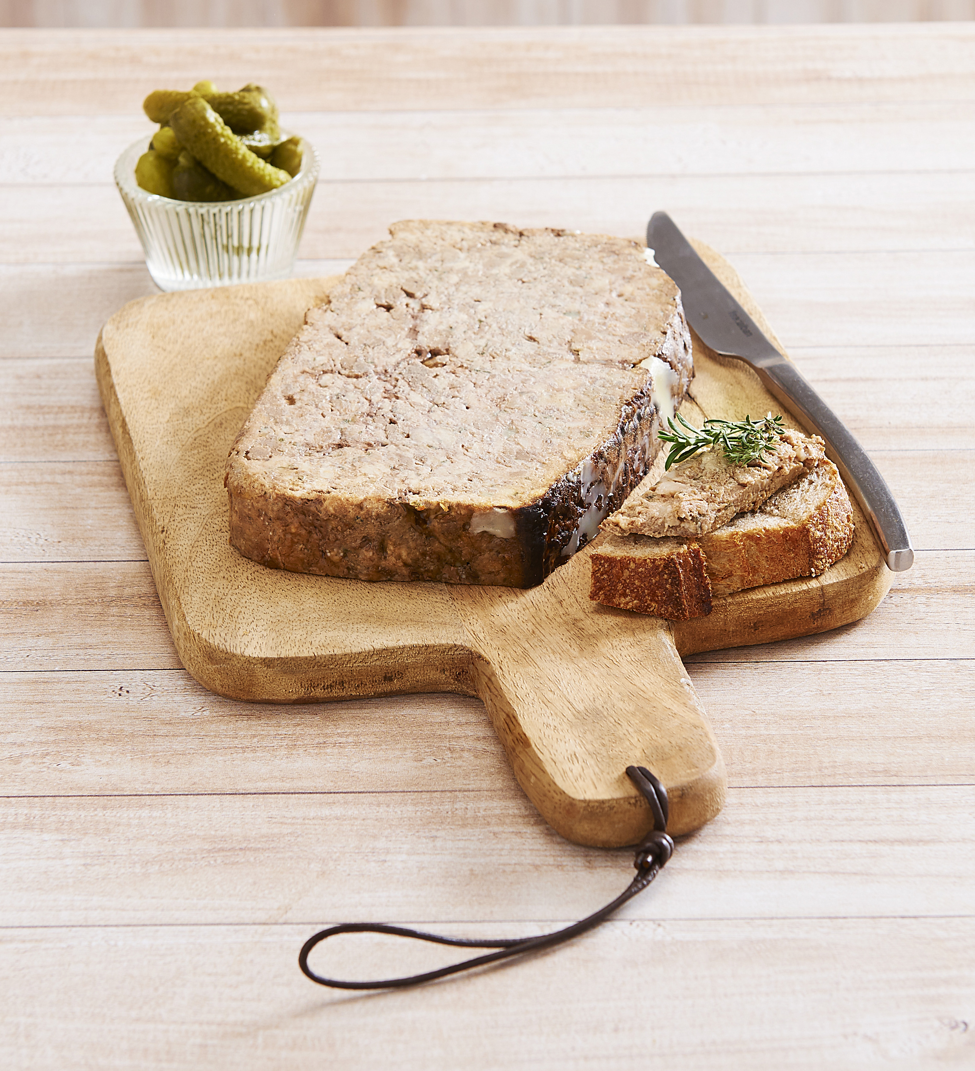 PÂTÉ DE CAMPAGNE OU PÂTÉ DE FOIE OU MOUSSE FORESTIÈRE
BRIENT