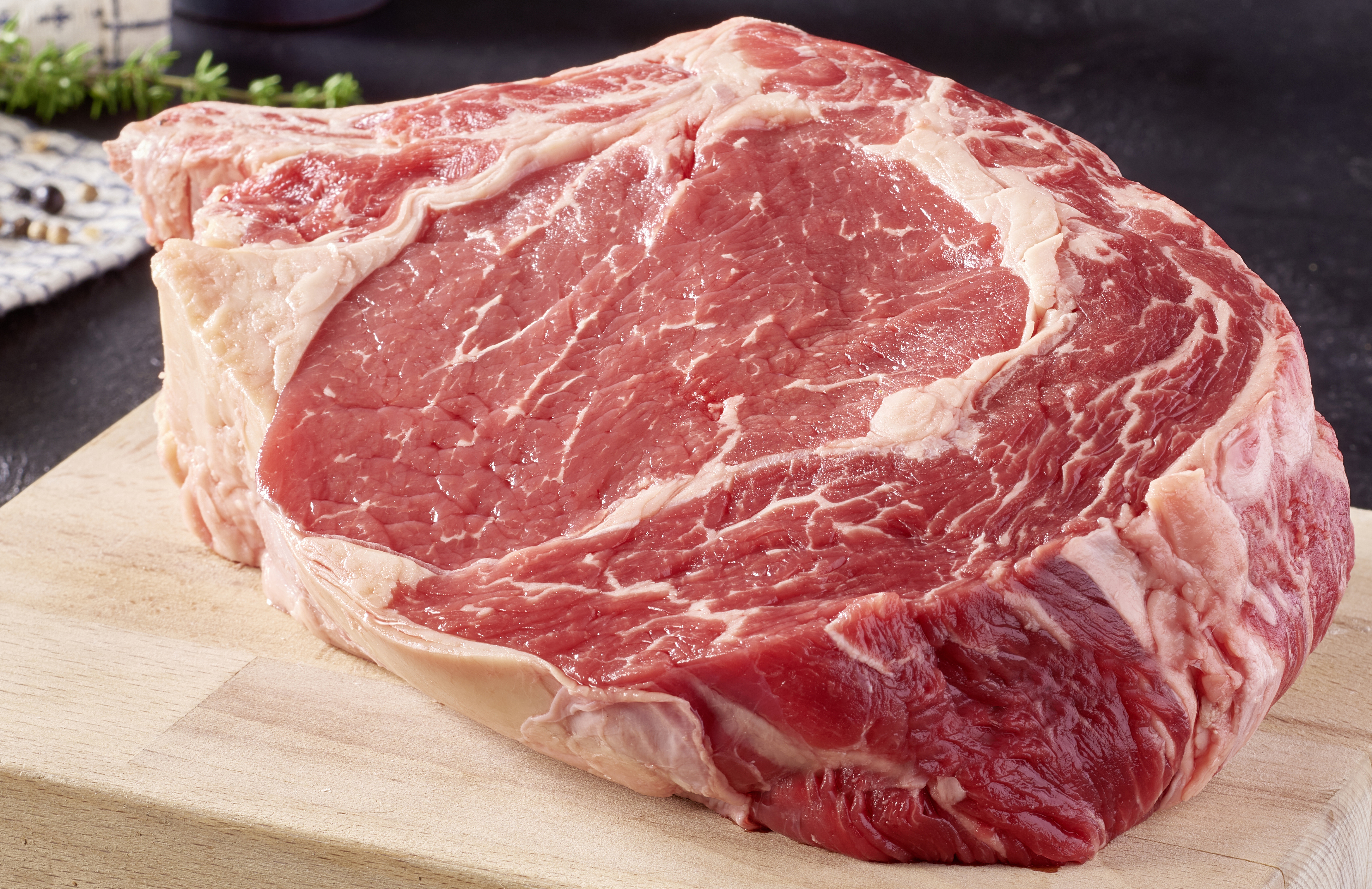 VIANDE BOVINE CÔTE★★★ A GRILLER