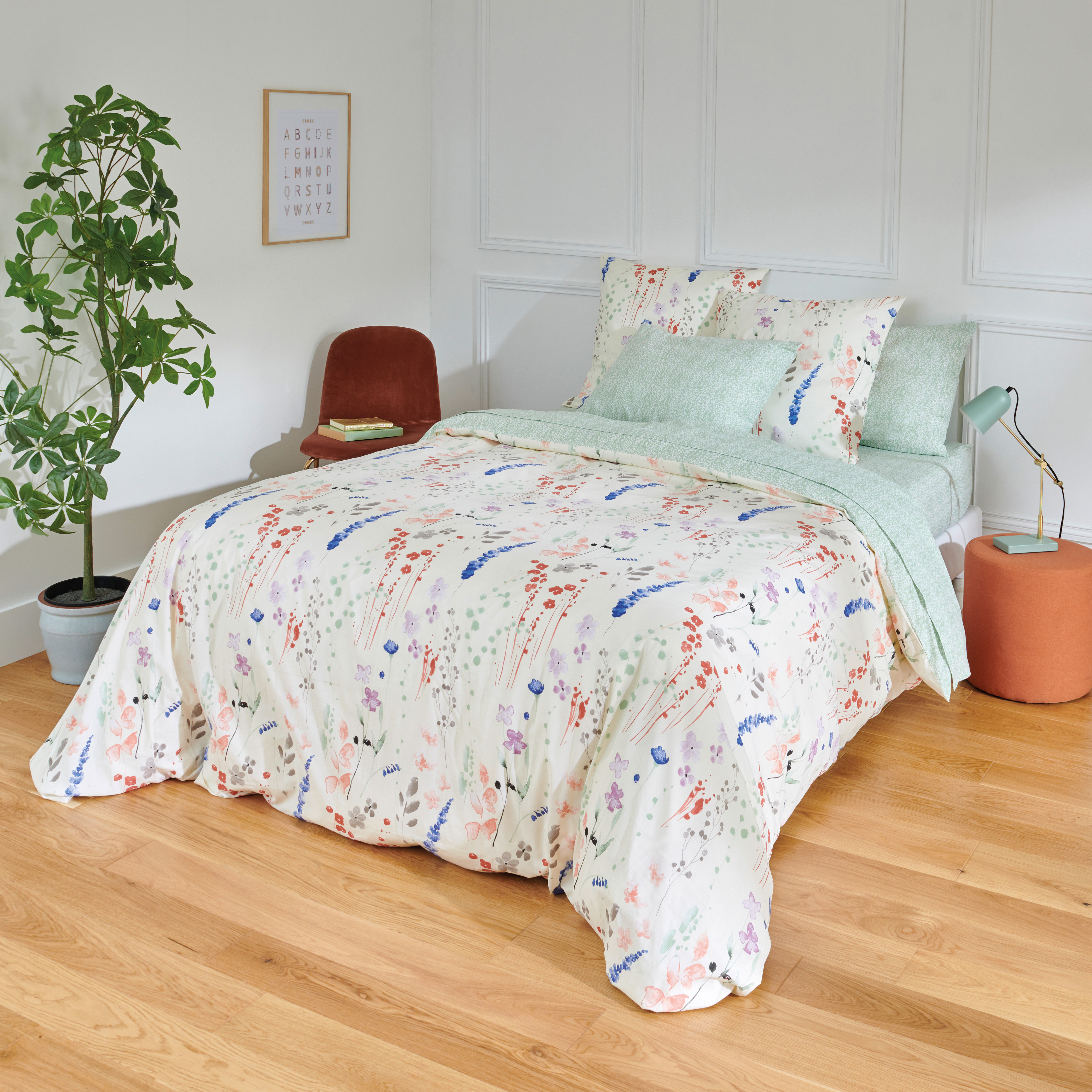 PARURE HOUSSE DE COUETTE 240X220CM + 2 TAIES D'OREILLERS 63X63CM LIGNE DE LIT "LILA"