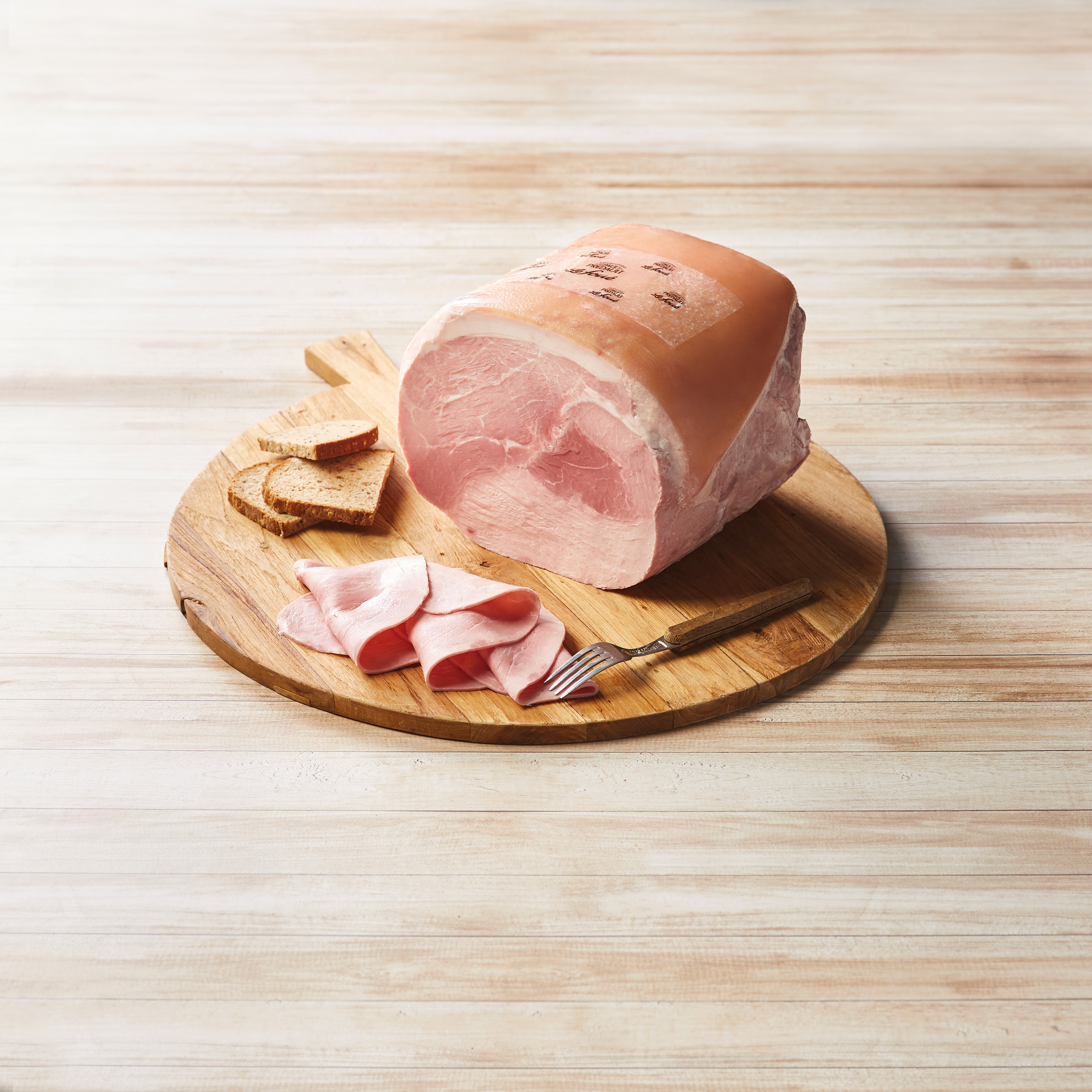 JAMBON CUIT SUPÉRIEUR AVEC COUENNE OU JAMBON CUIT SUPÉRIEUR DÉCOUENNÉ SEL RÉDUIT LE FOUÉ PAUL PRÉDAULT
