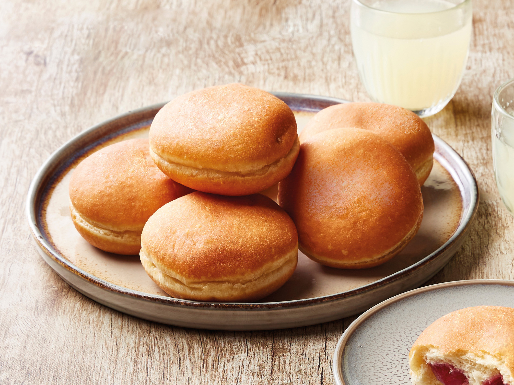 4 BEIGNETS + 2 OFFERTS