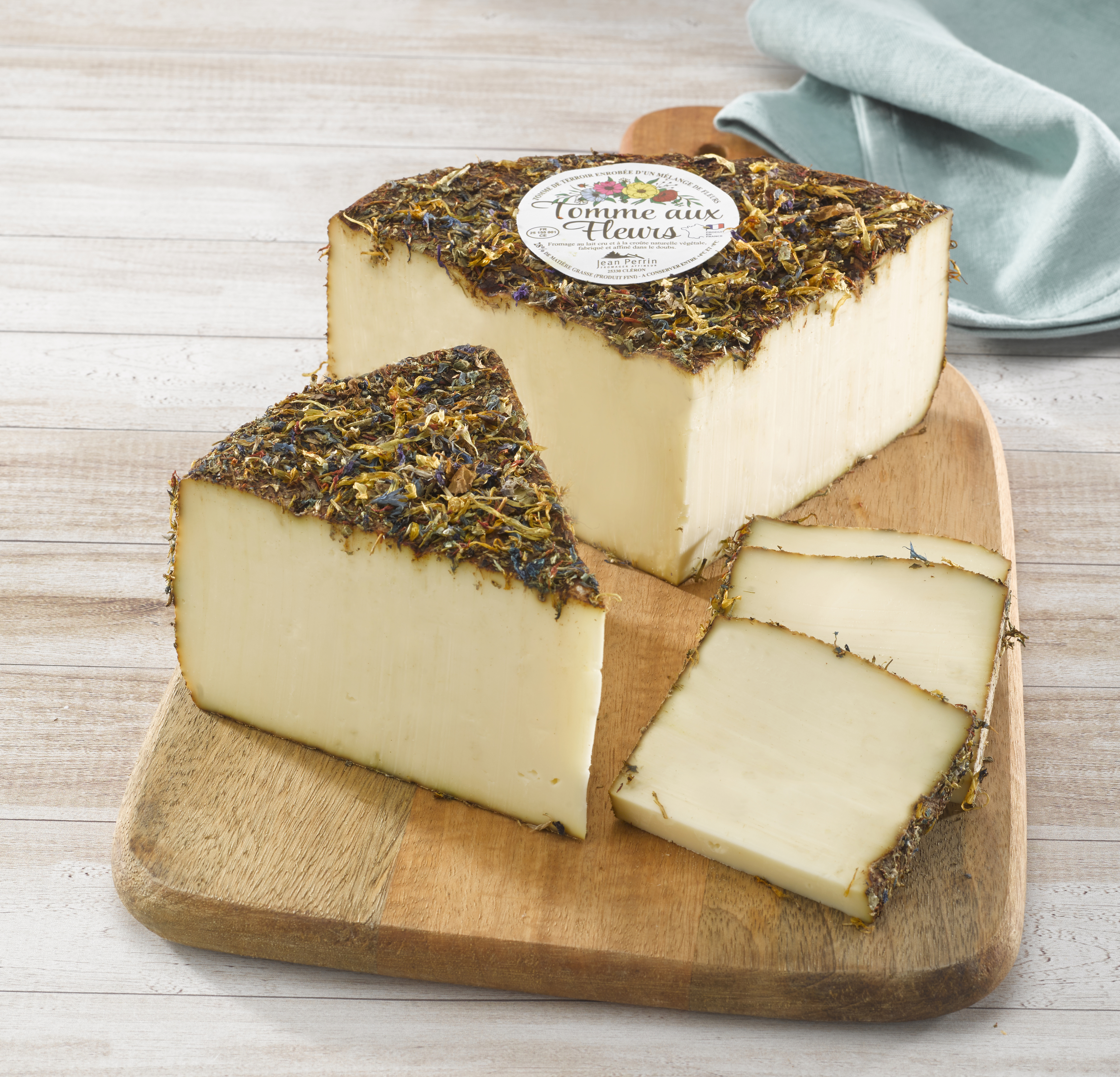 TOMME AUX FLEURS JEAN PERRIN