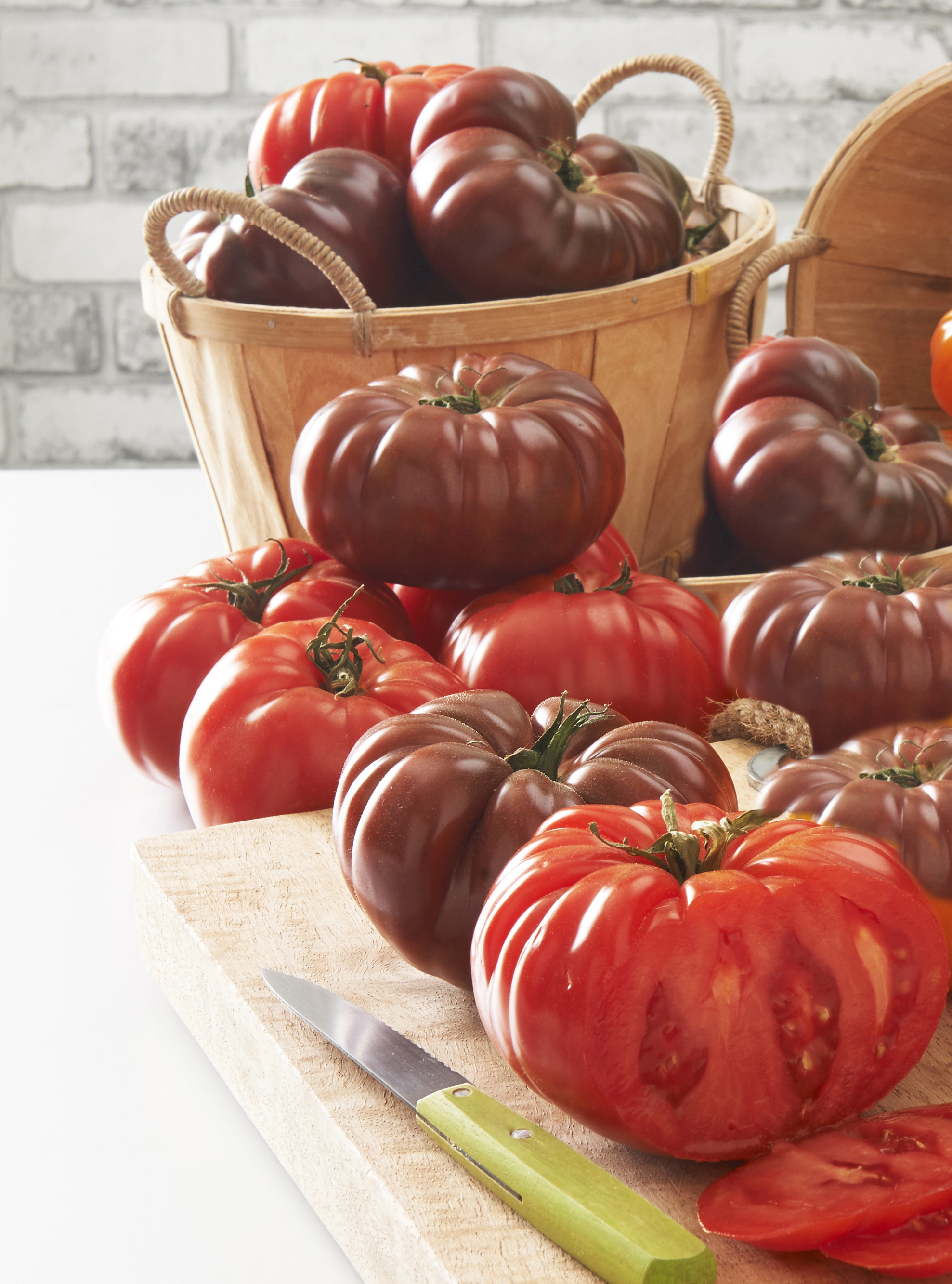 TOMATE COTELEE NOIRE OU ROUGE